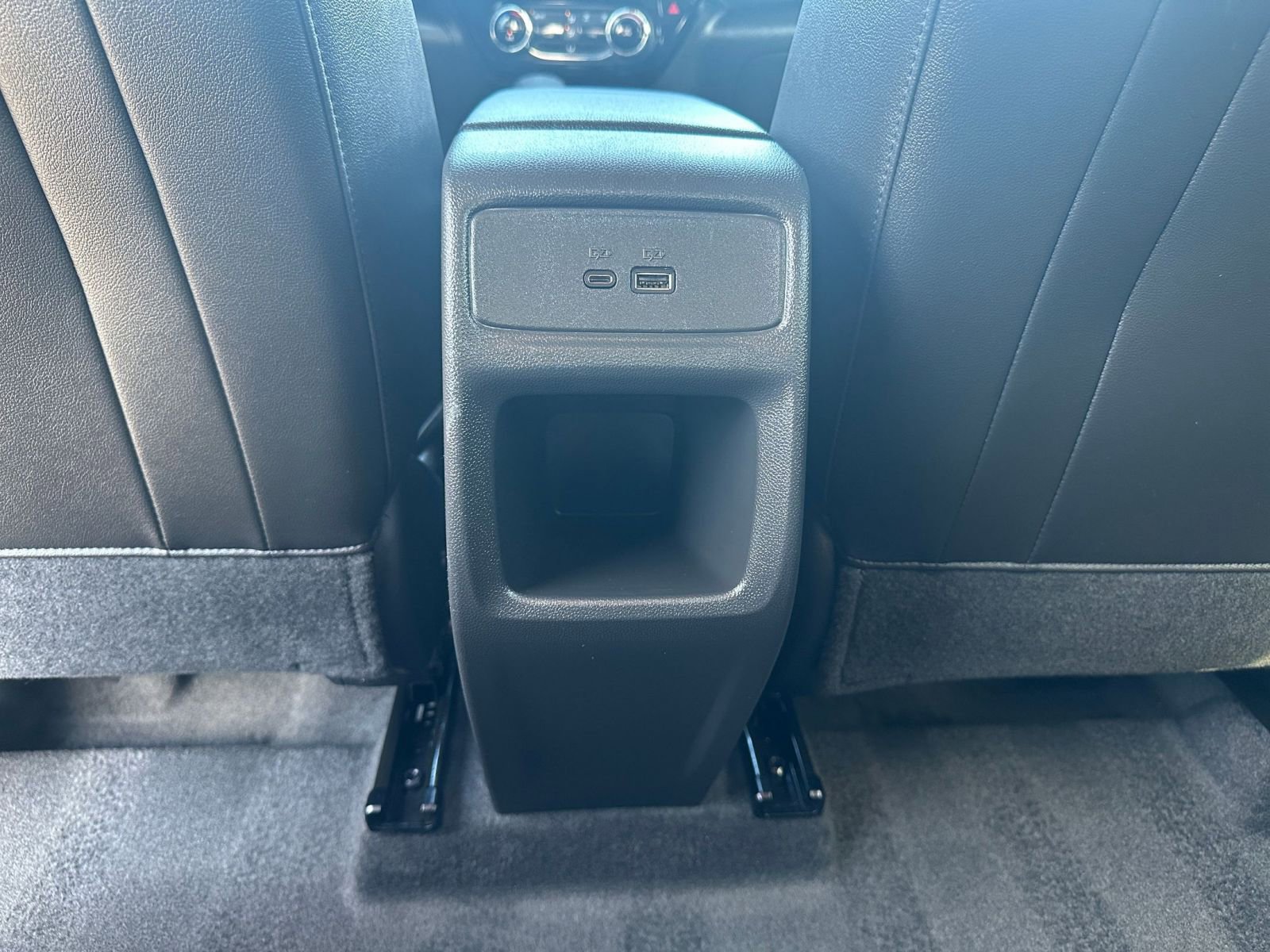 Used 2025 Chevrolet Trax LT image 24