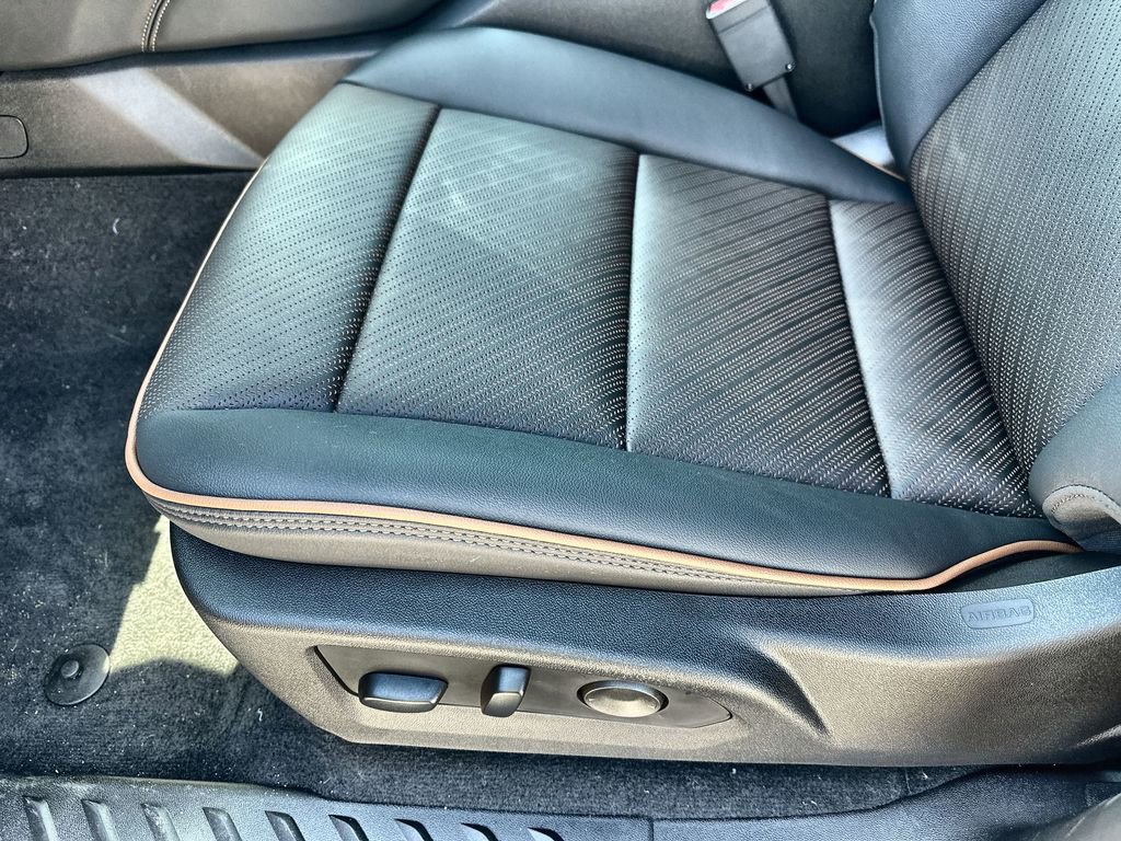 New 2026 GMC Canyon AT4 w/ Technology Plus Package AWD/4WD image 25