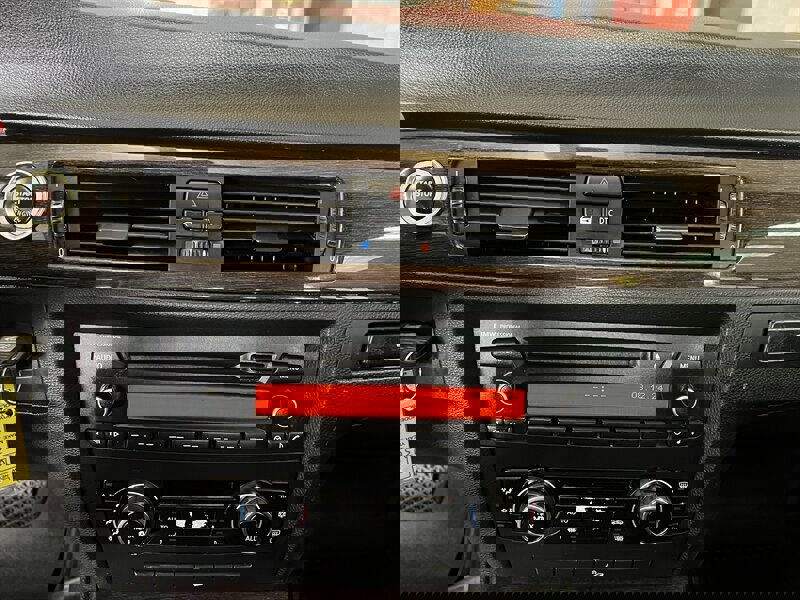 Used 2011 BMW 328i xDrive Coupe image 16