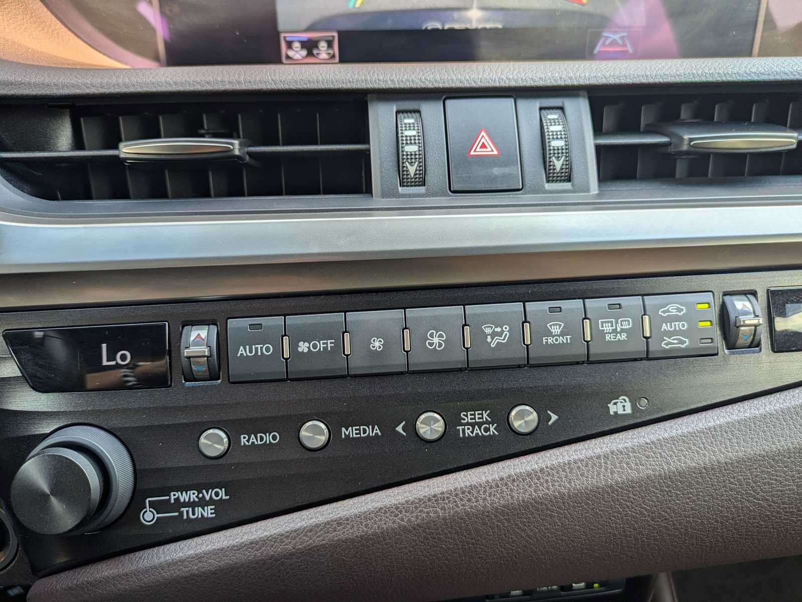 Used 2019 Lexus ES 300h w/ Premium Package FWD image 14