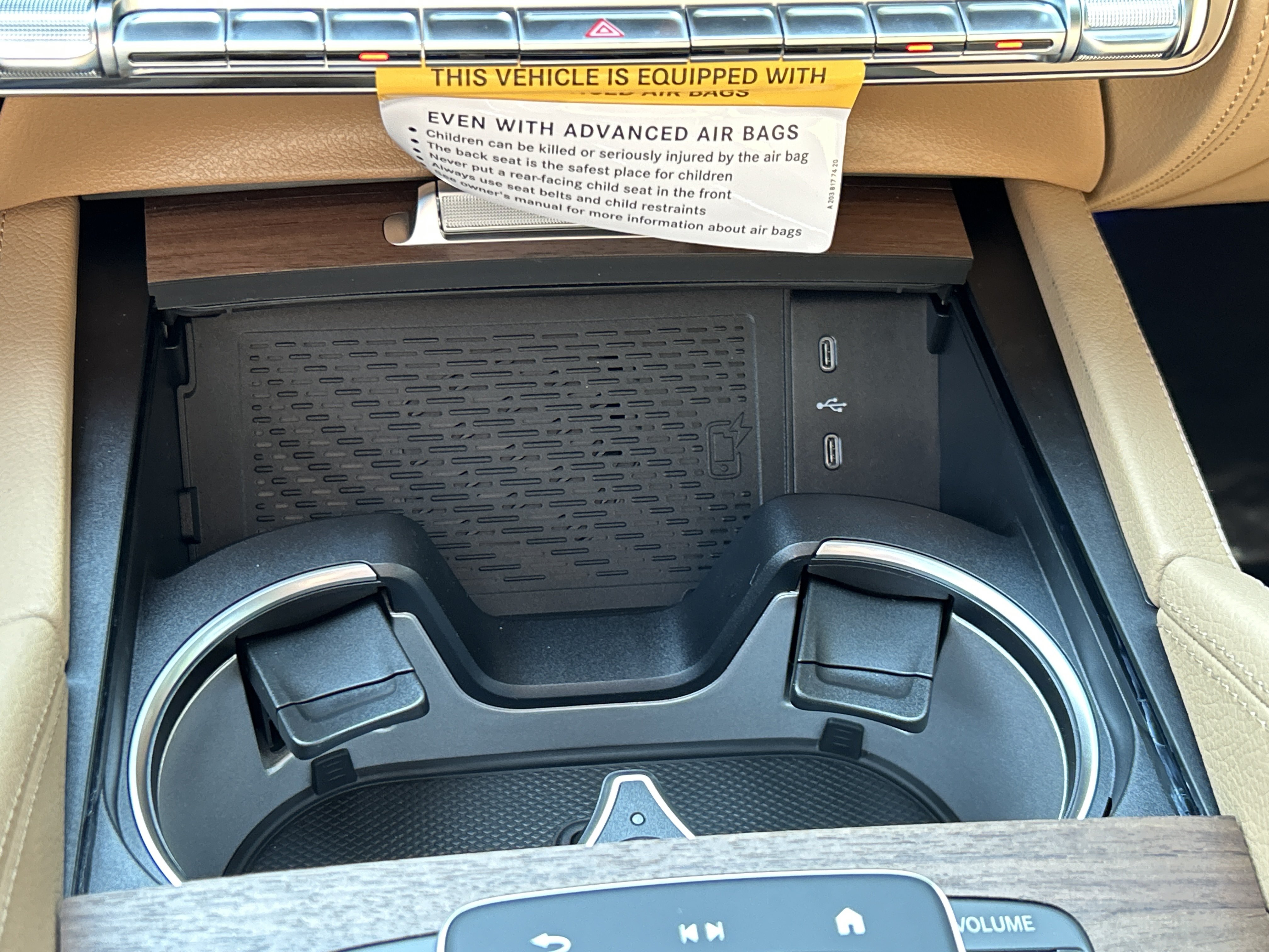 New 2026 Mercedes-Benz GLS 580 4MATIC image 32