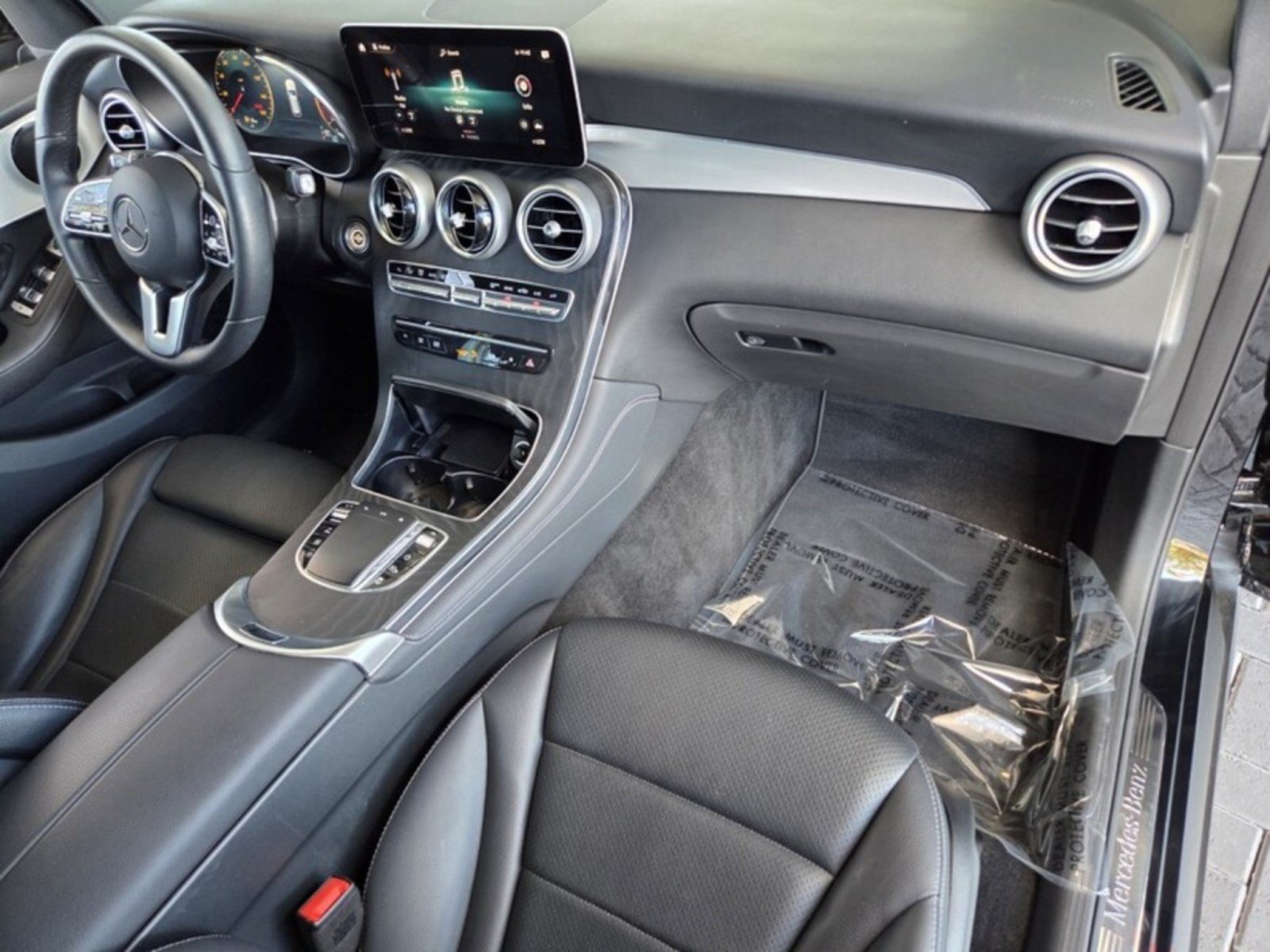 Used 2021 Mercedes-Benz GLC 300 4MATIC image 20