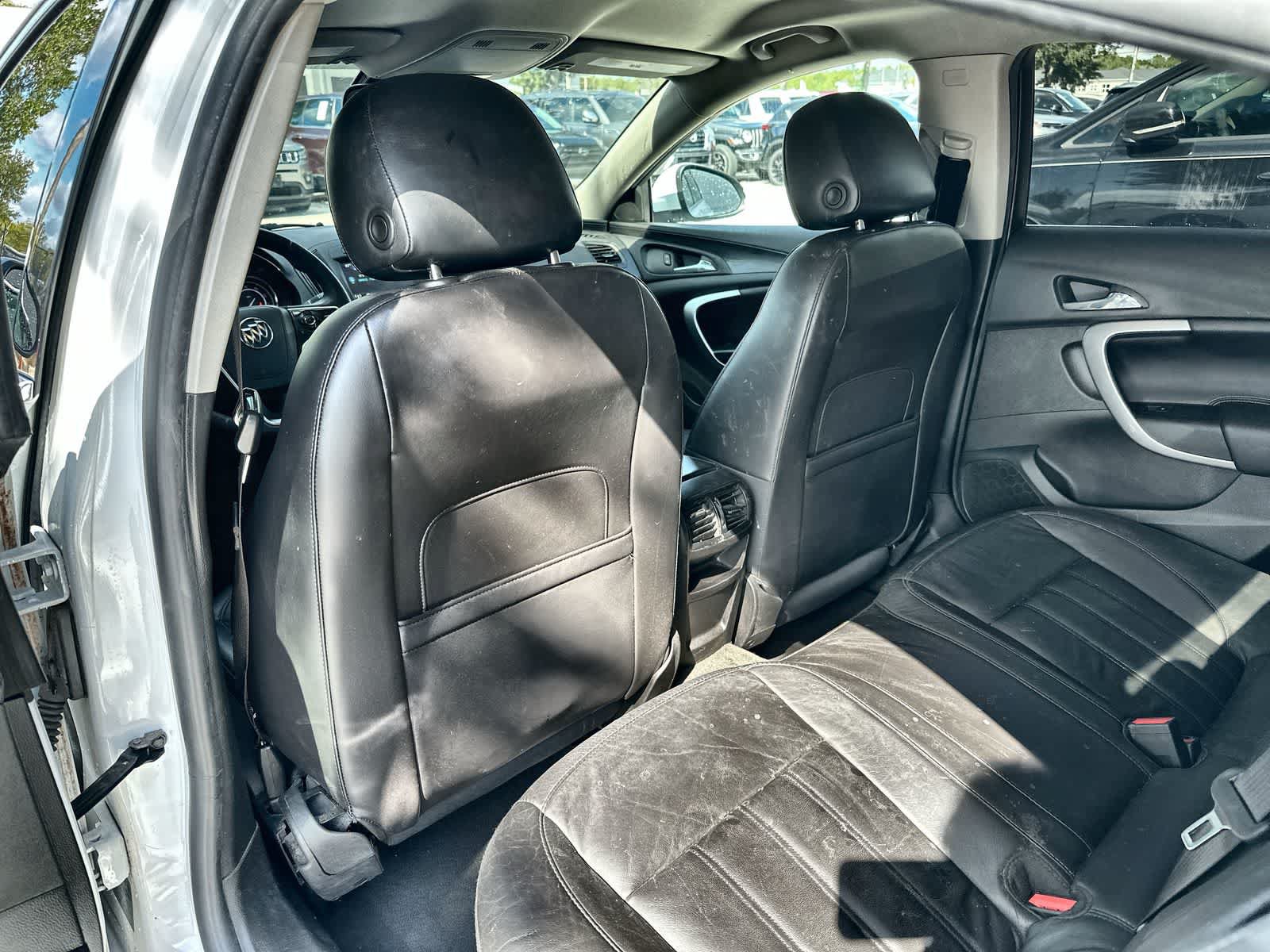 Used 2017 Buick Regal Sport Touring FWD image 17
