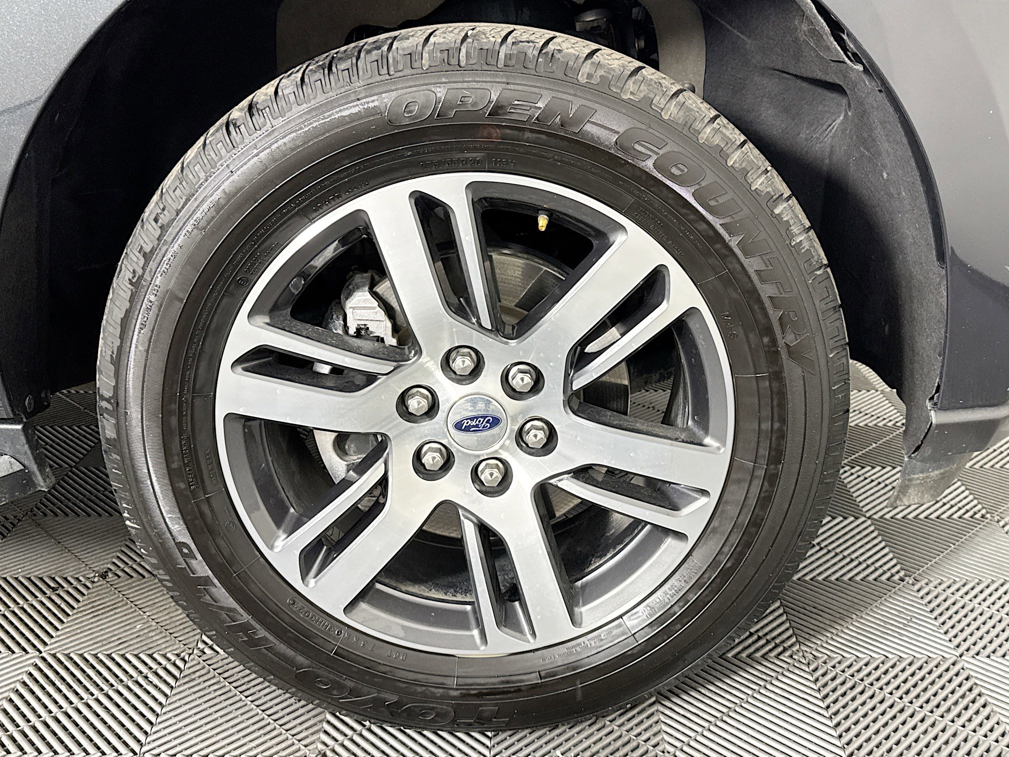 Used 2022 Ford Expedition Max XLT image 31