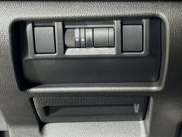 New 2026 Subaru Crosstrek 2.5i Limited w/ Crosstrek Mirror Package image 10