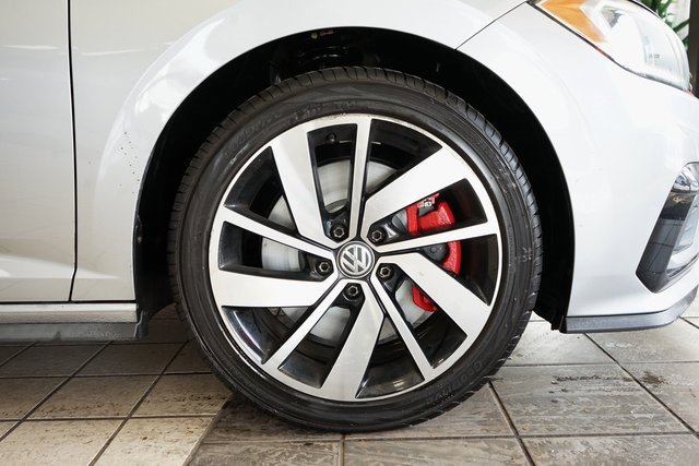 Used 2019 Volkswagen Jetta GLI image 53
