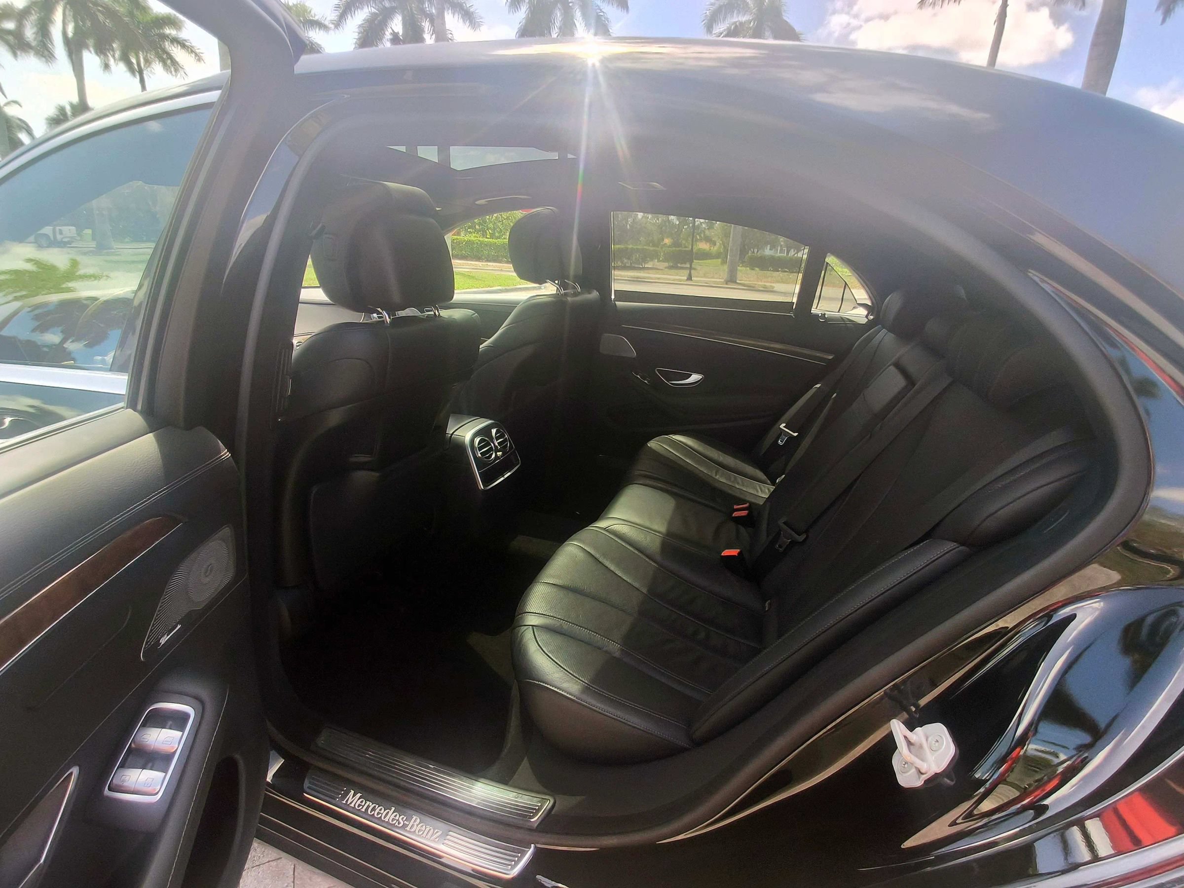 Used 2015 Mercedes-Benz S 550 Sedan image 11