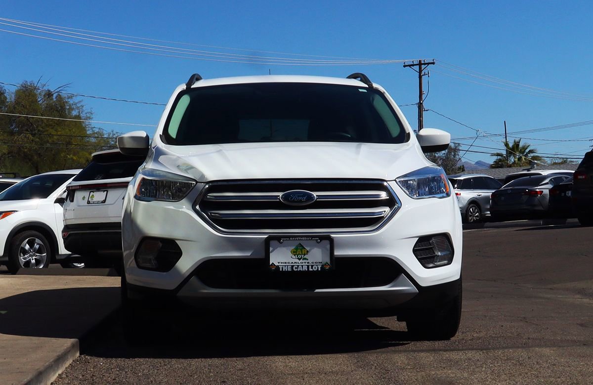 Used 2018 Ford Escape SE image 17