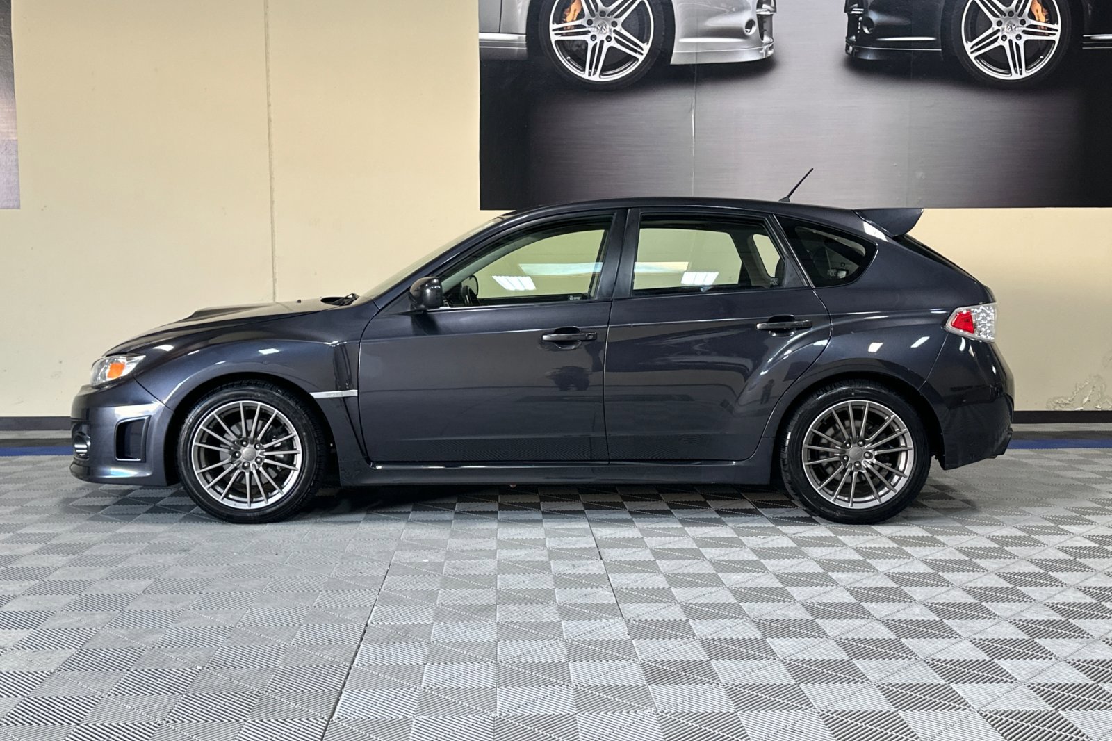 Used 2014 Subaru Impreza WRX Limited image 7