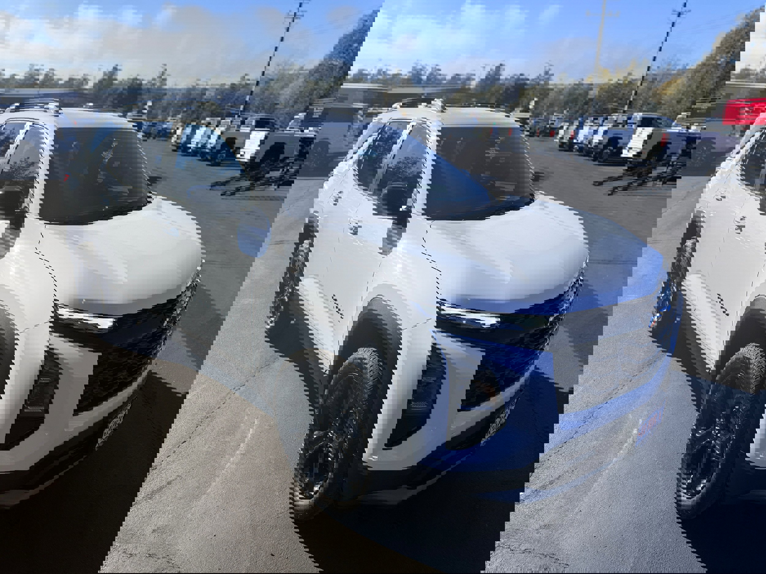 New 2026 Chevrolet Equinox LT w/ Convenience Package II image 3