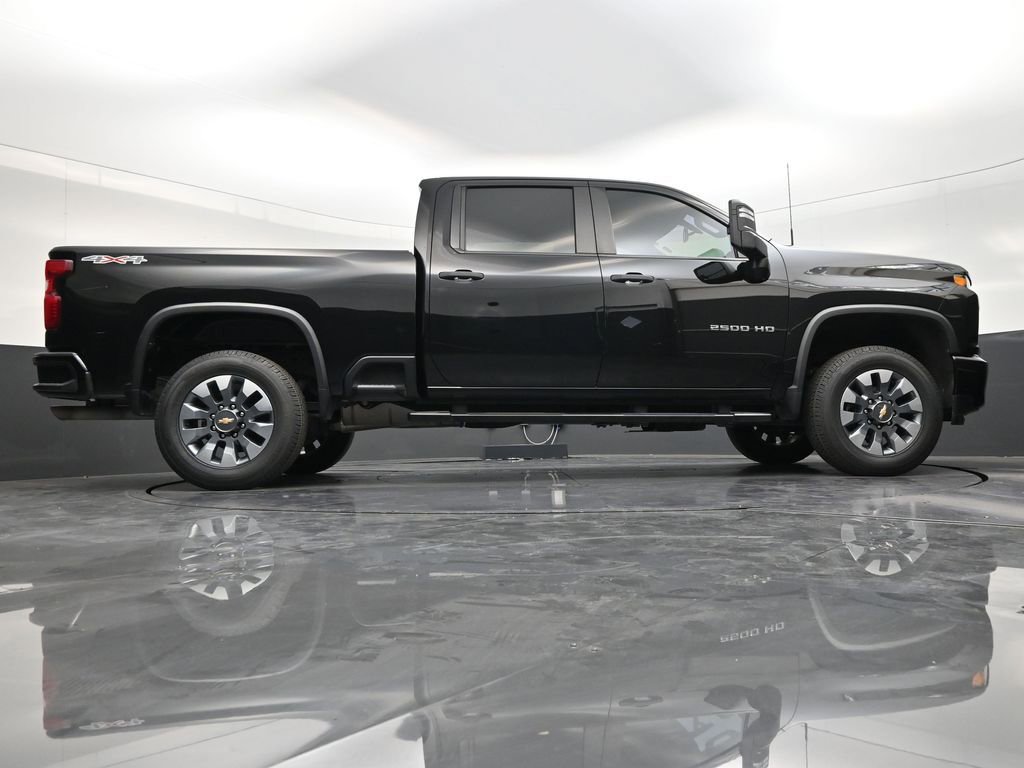 Used 2023 Chevrolet Silverado 2500 Custom w/ Custom Value Package image 26