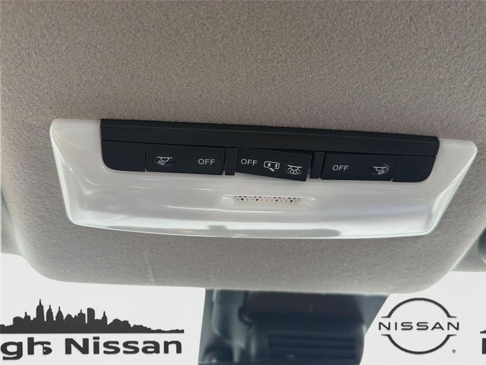 Used 2025 Nissan Versa SV w/ Trunk Package image 16