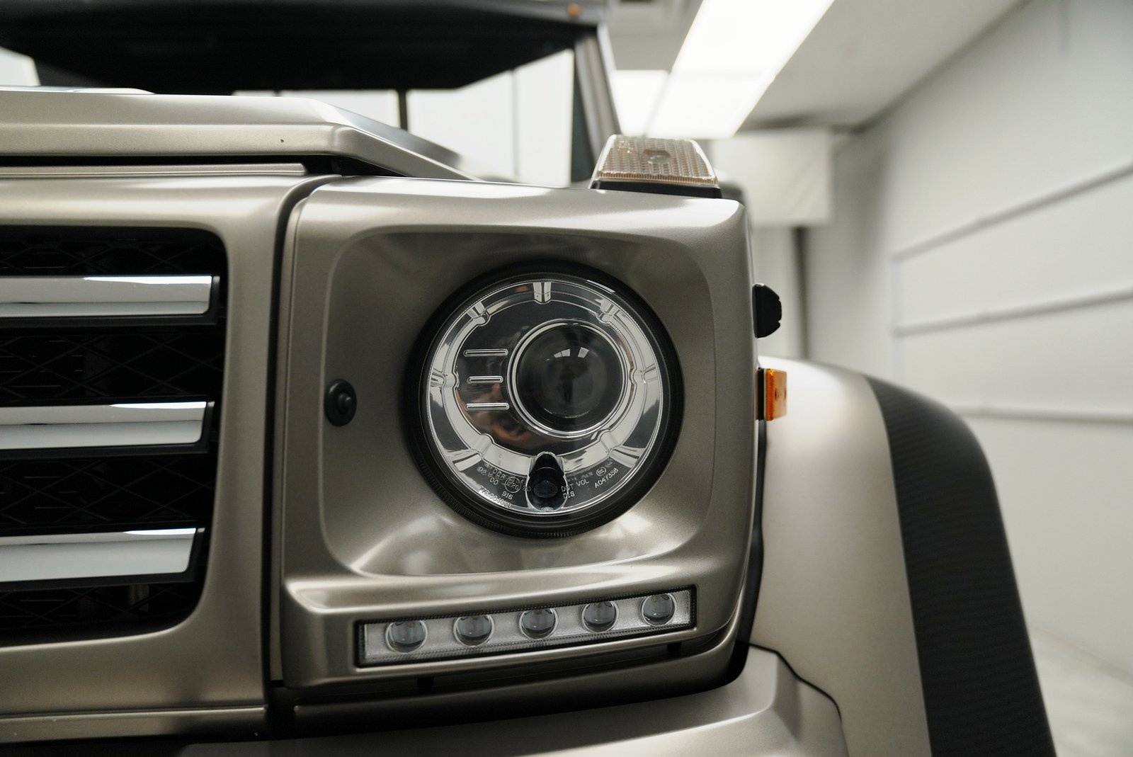 Used 2017 Mercedes-Benz G 550 Squared image 17