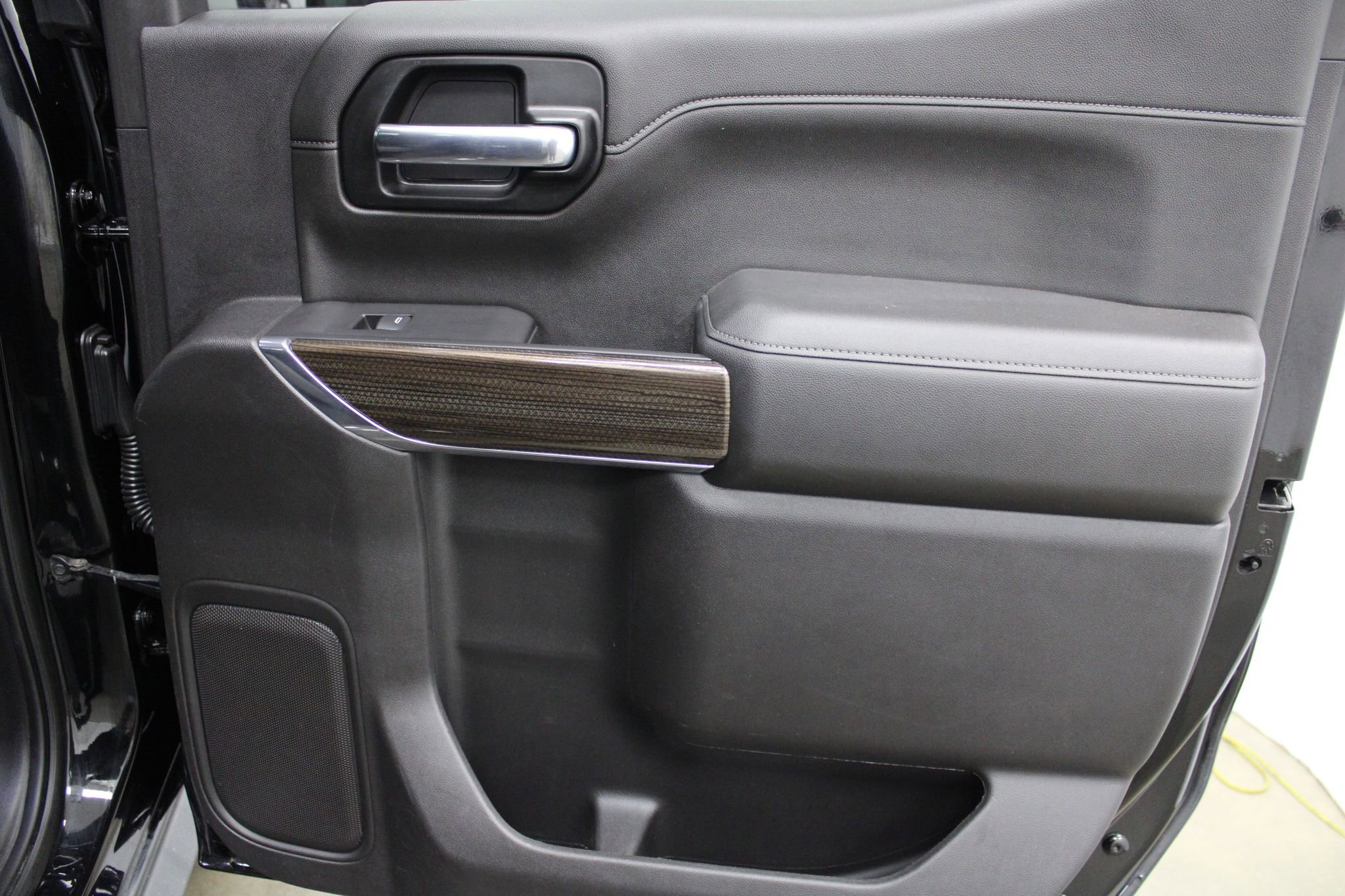 Used 2021 Chevrolet Silverado 1500 RST w/ Convenience Package II image 20