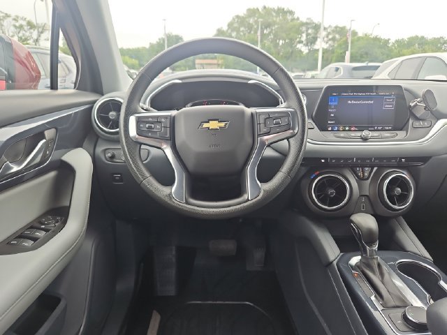 Used 2021 Chevrolet Blazer LT FWD image 14