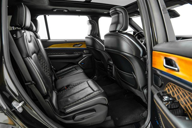 Used 2023 Jeep Grand Cherokee L Summit image 43