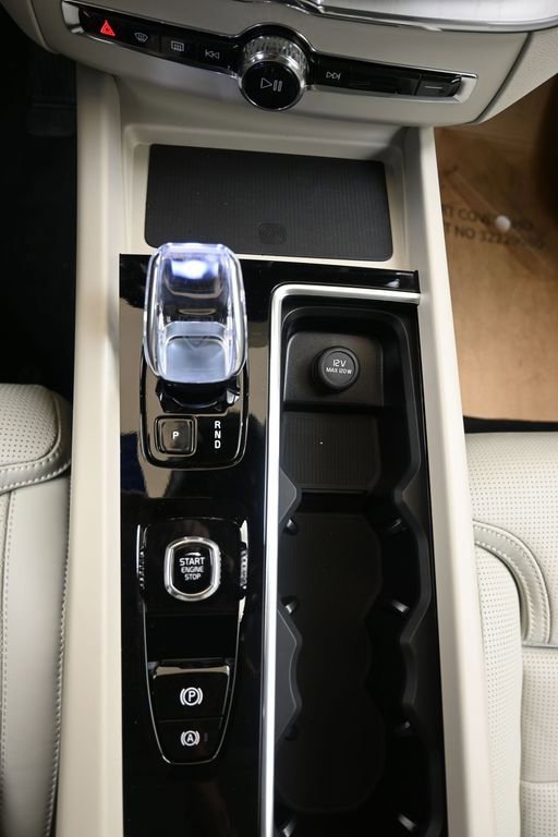 New 2026 Volvo XC60 T8 Ultra image 31