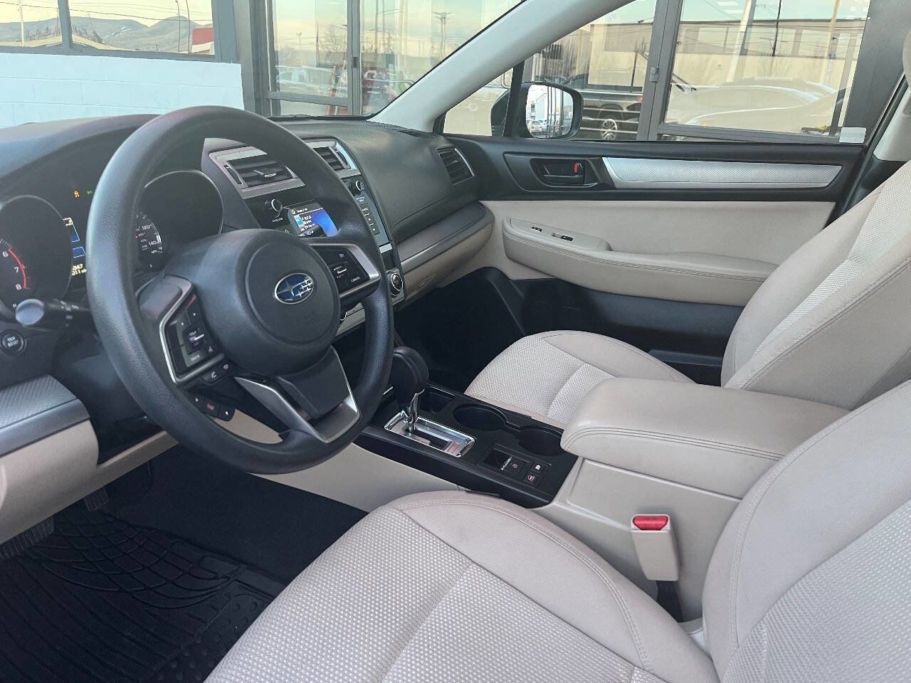 Used 2018 Subaru Outback 2.5i image 10
