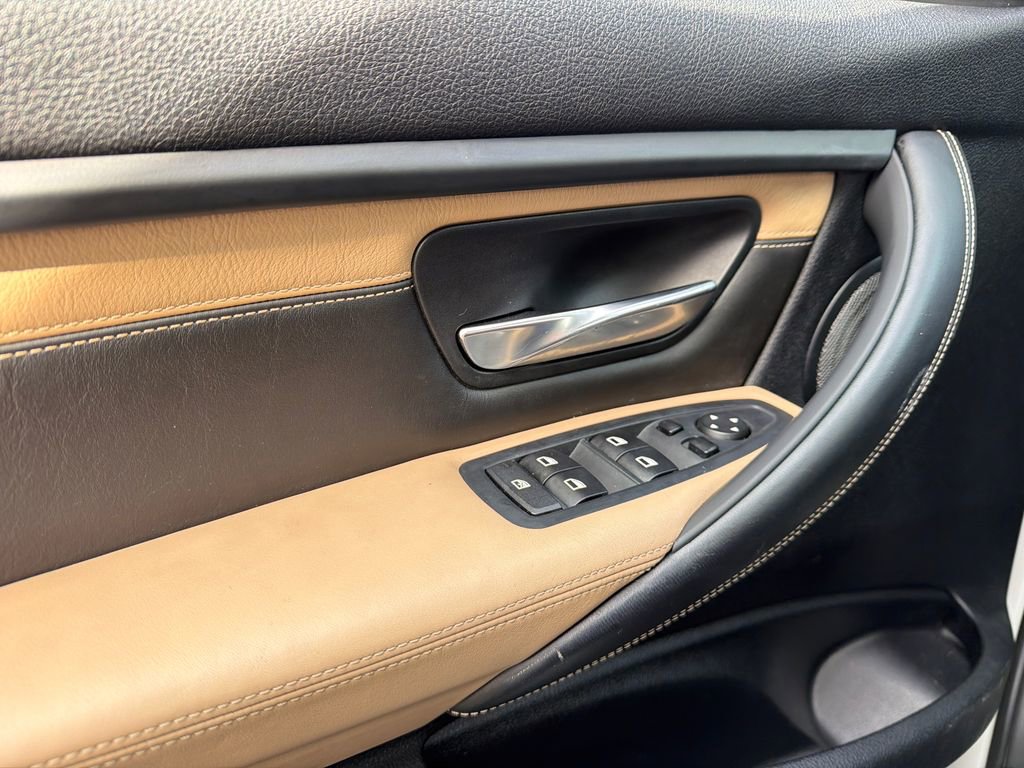 Used 2015 BMW M3 image 32