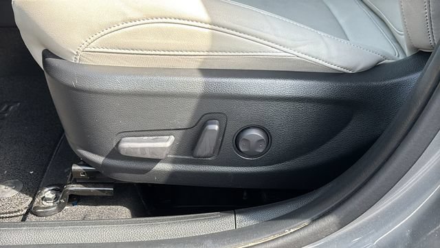Used 2023 Kia Seltos SX w/ SX Sunroof Package AWD/4WD image 19