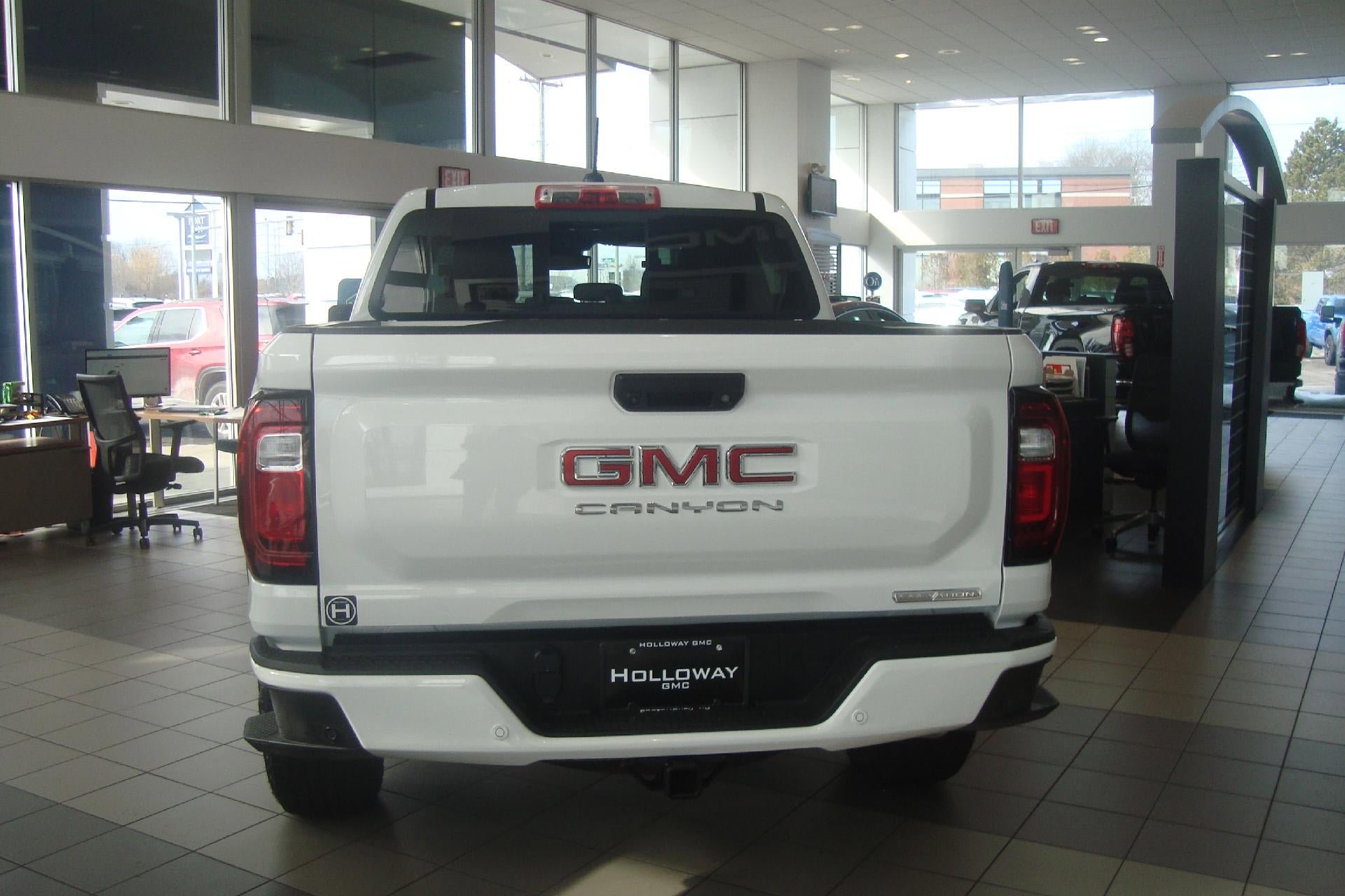 New 2025 GMC Canyon Elevation w/ Convenience Package RWD image 4