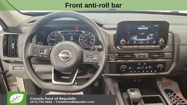 Used 2024 Nissan Pathfinder S image 16