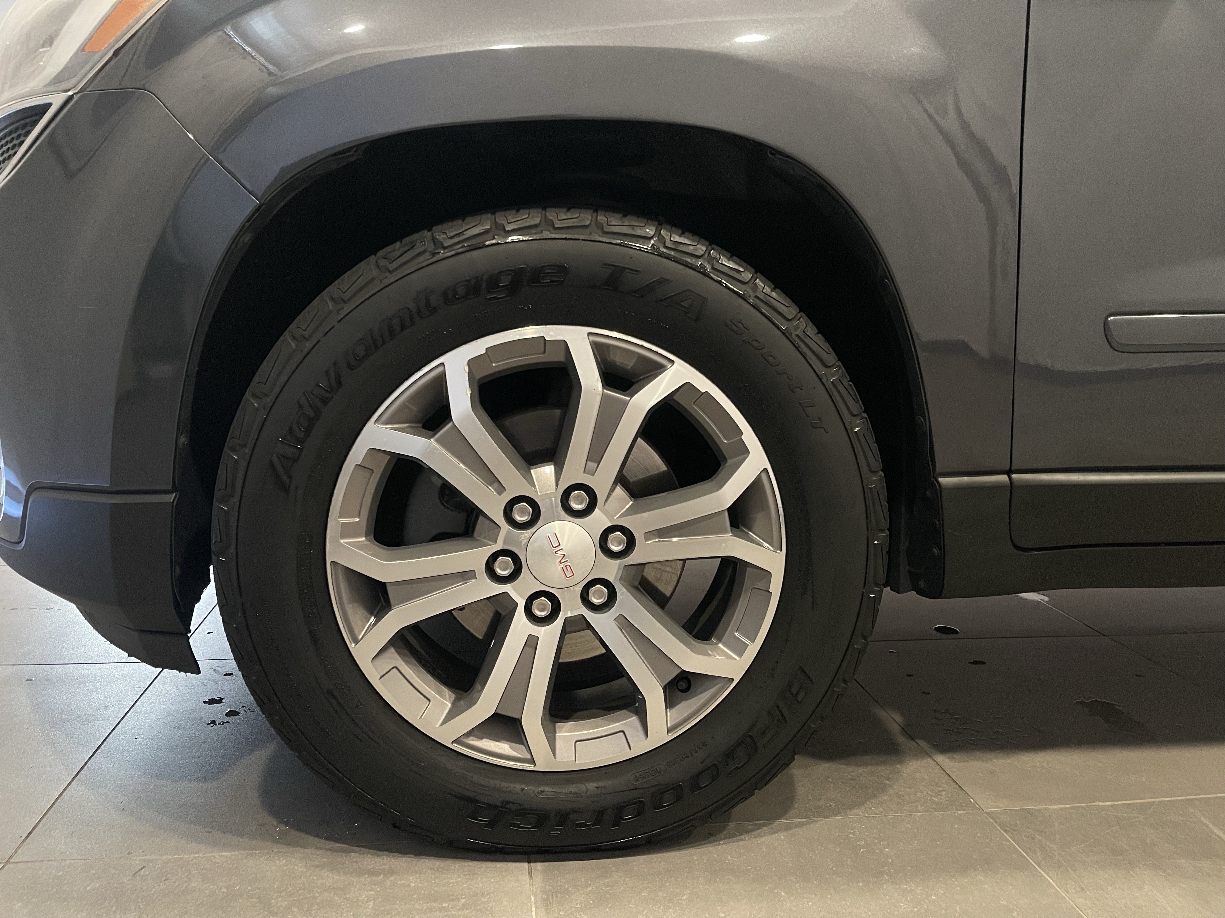 Used 2013 GMC Acadia SLT AWD/4WD image 7