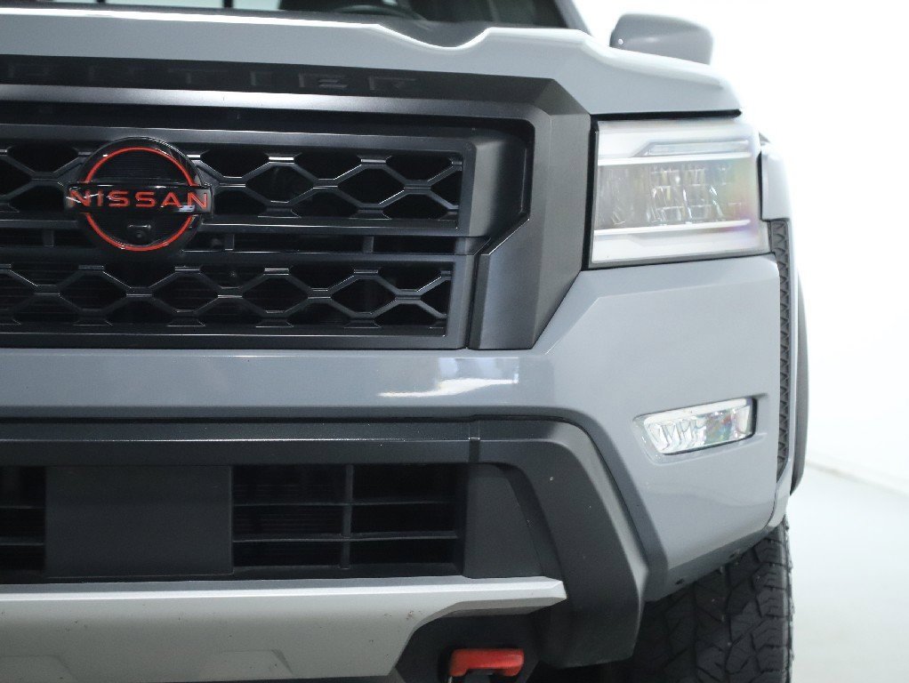 Certified 2022 Nissan Frontier PRO-4X w/ Pro-4X Premium Package image 8