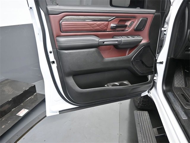 New 2025 RAM 1500 Limited image 12