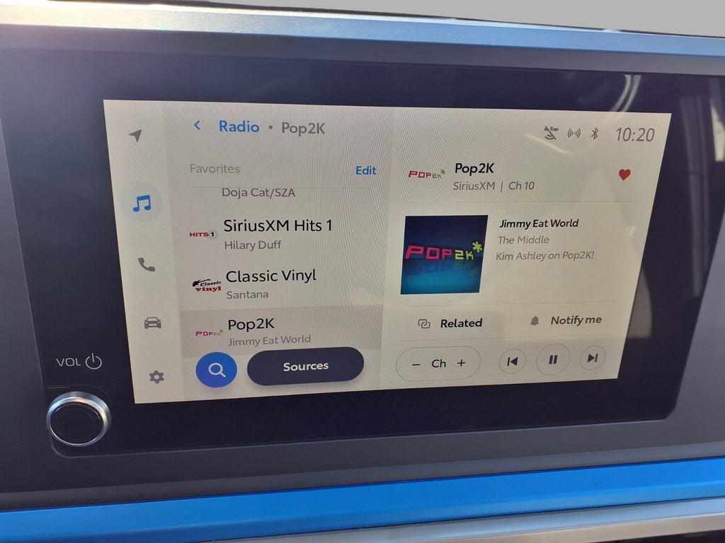 Used 2025 Toyota Tacoma SR5 image 6