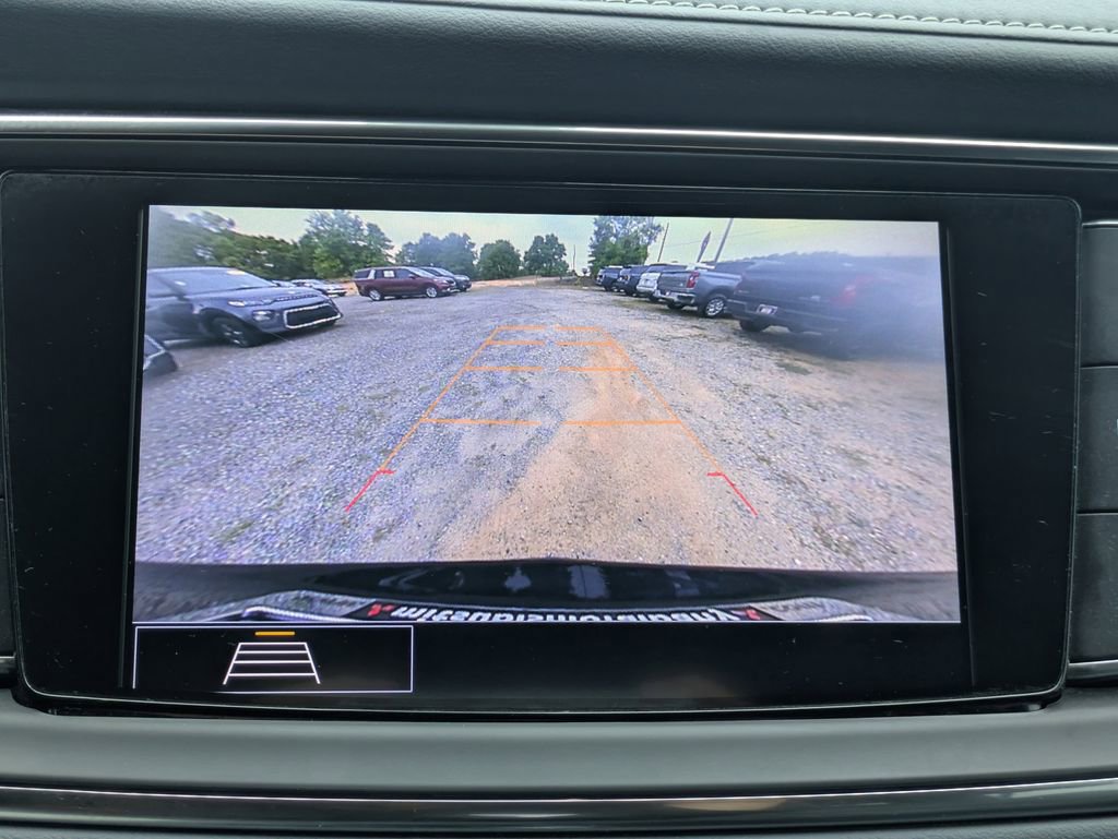 Used 2020 Buick Enclave Essence w/ Sport Touring Edition image 22