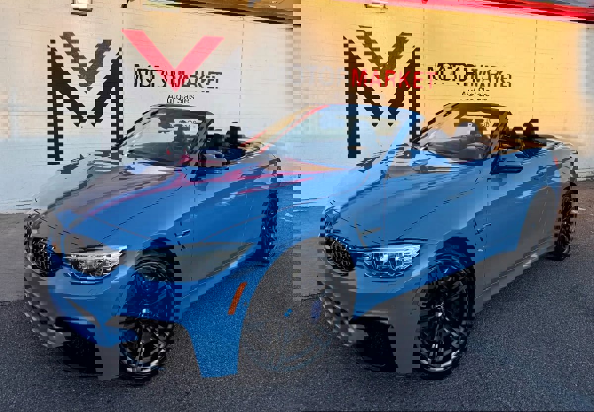 Used 2016 BMW M4 Convertible image 28