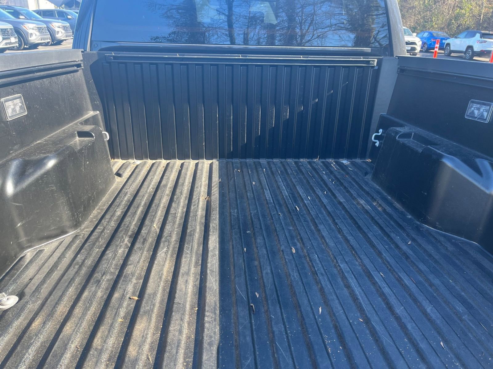 Used 2025 Toyota Tacoma TRD Off-Road image 29