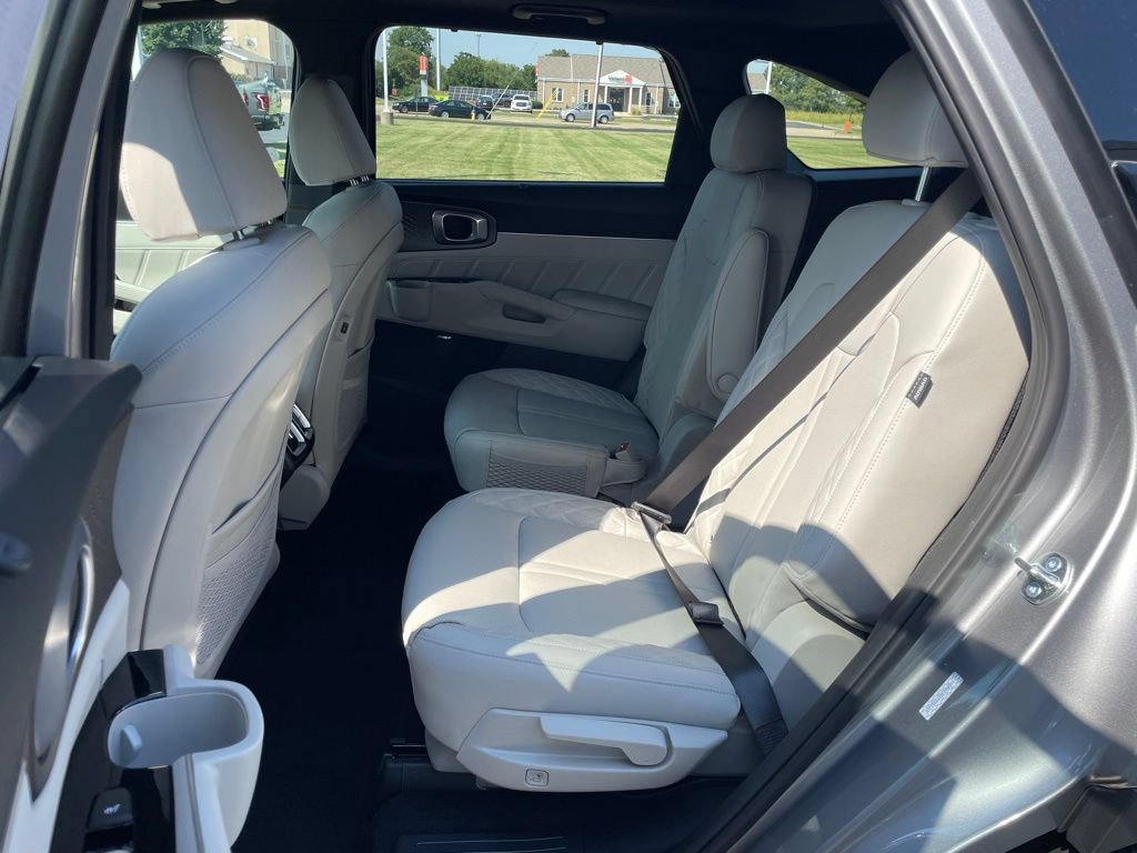 New 2026 Kia Sorento SX Prestige AWD/4WD image 11