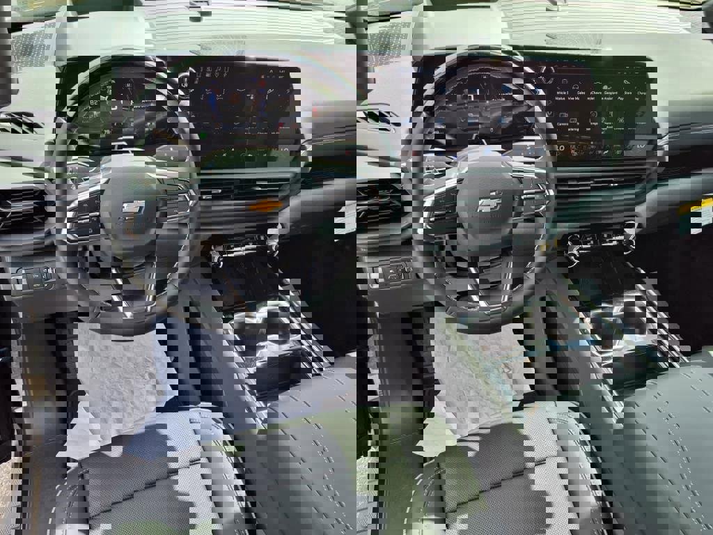 New 2026 Chevrolet Silverado EV LT image 17