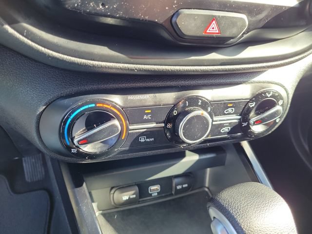 Used 2020 Kia Soul LX FWD image 31