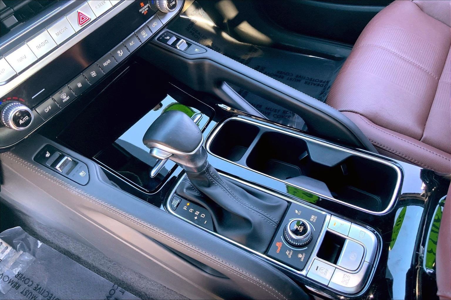 Used 2023 Kia Telluride SX image 15