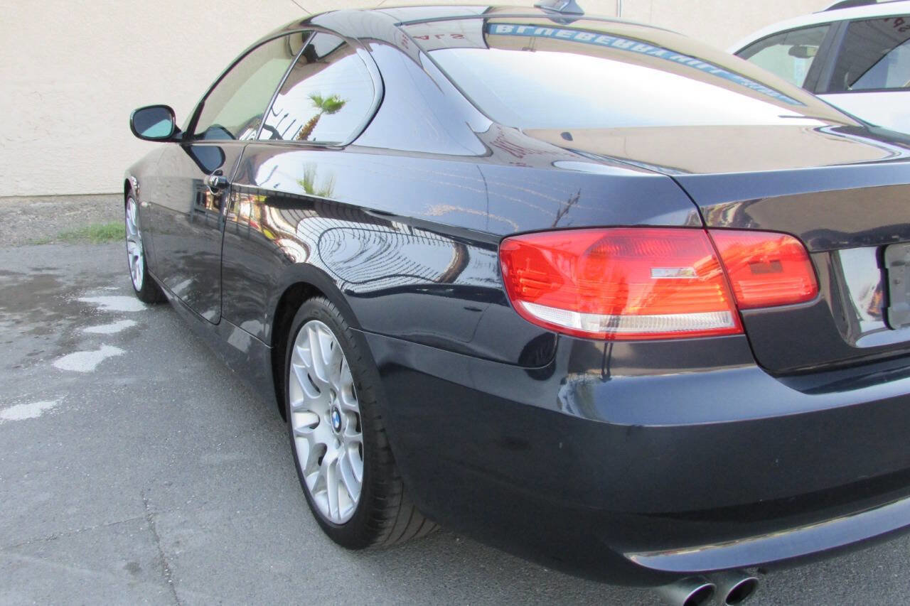 Used 2010 BMW 328i Coupe image 7
