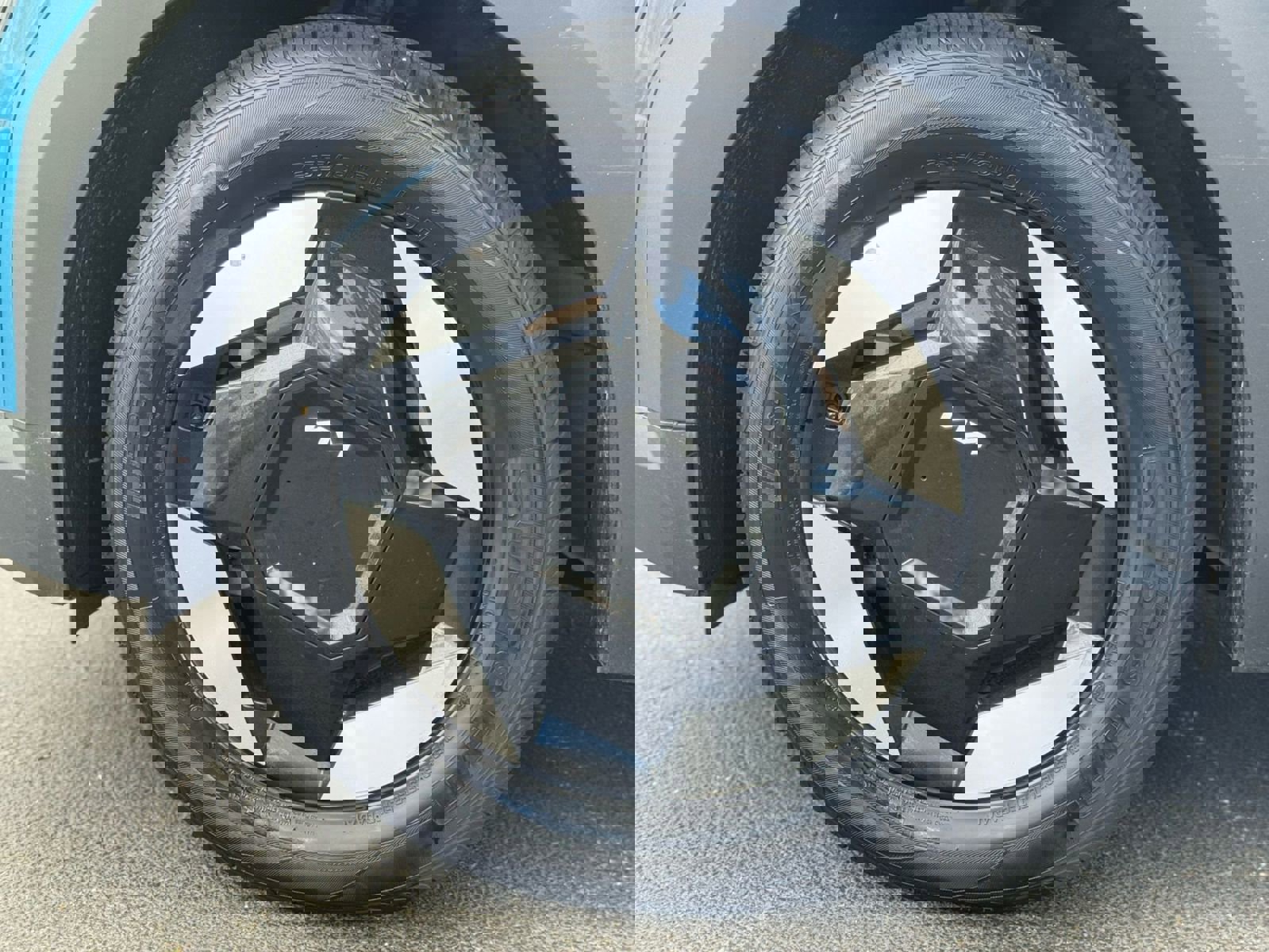 Used 2024 Kia EV9 Wind image 20