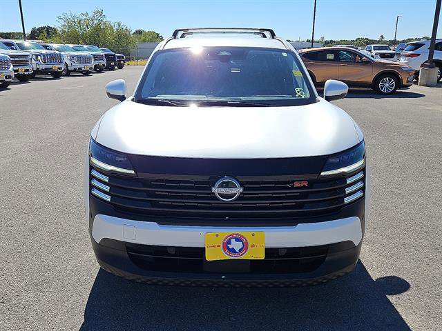 Used 2025 Nissan Kicks SR image 8