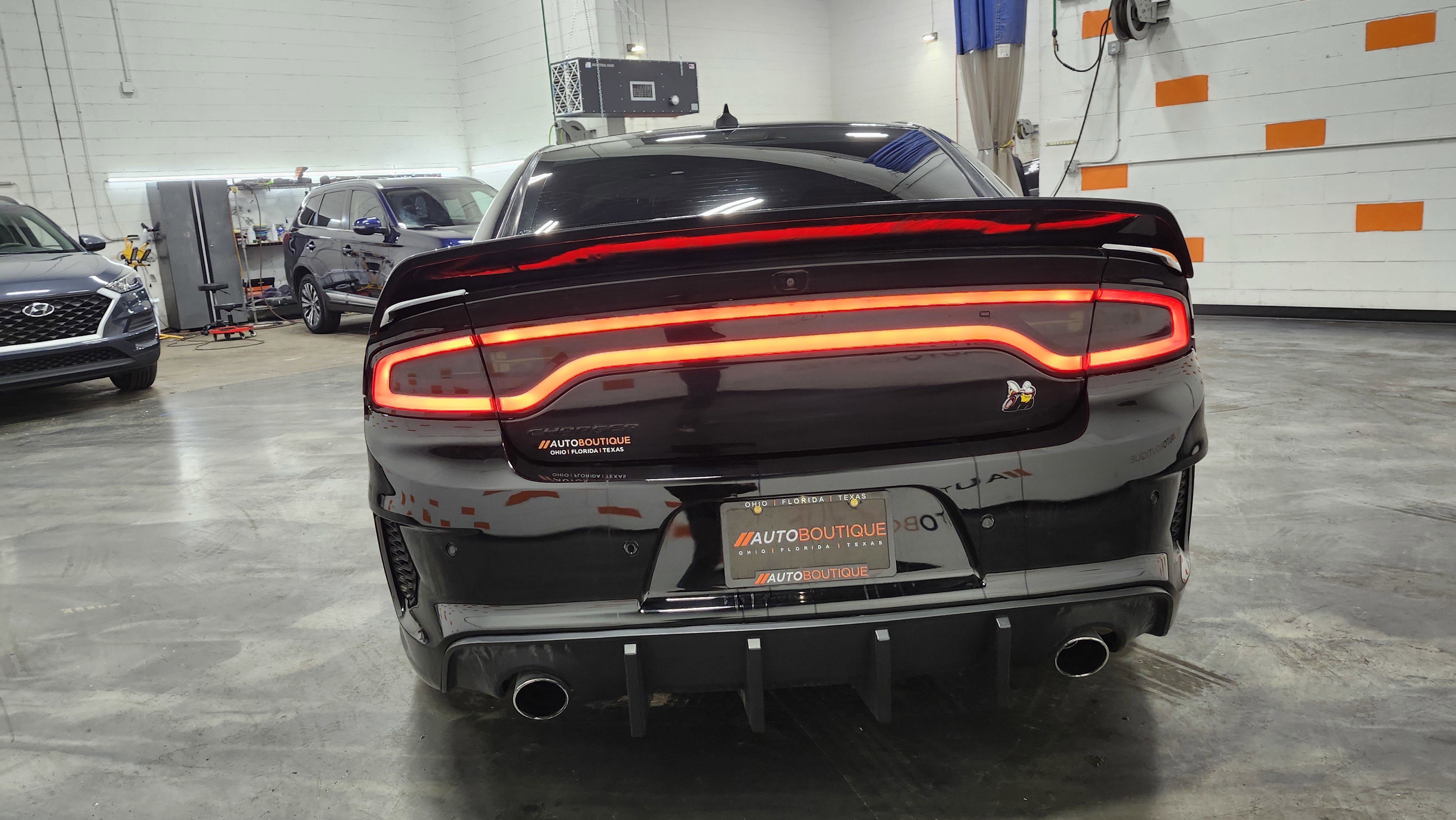 Used 2020 Dodge Charger Scat Pack w/ Dynamics Package image 19