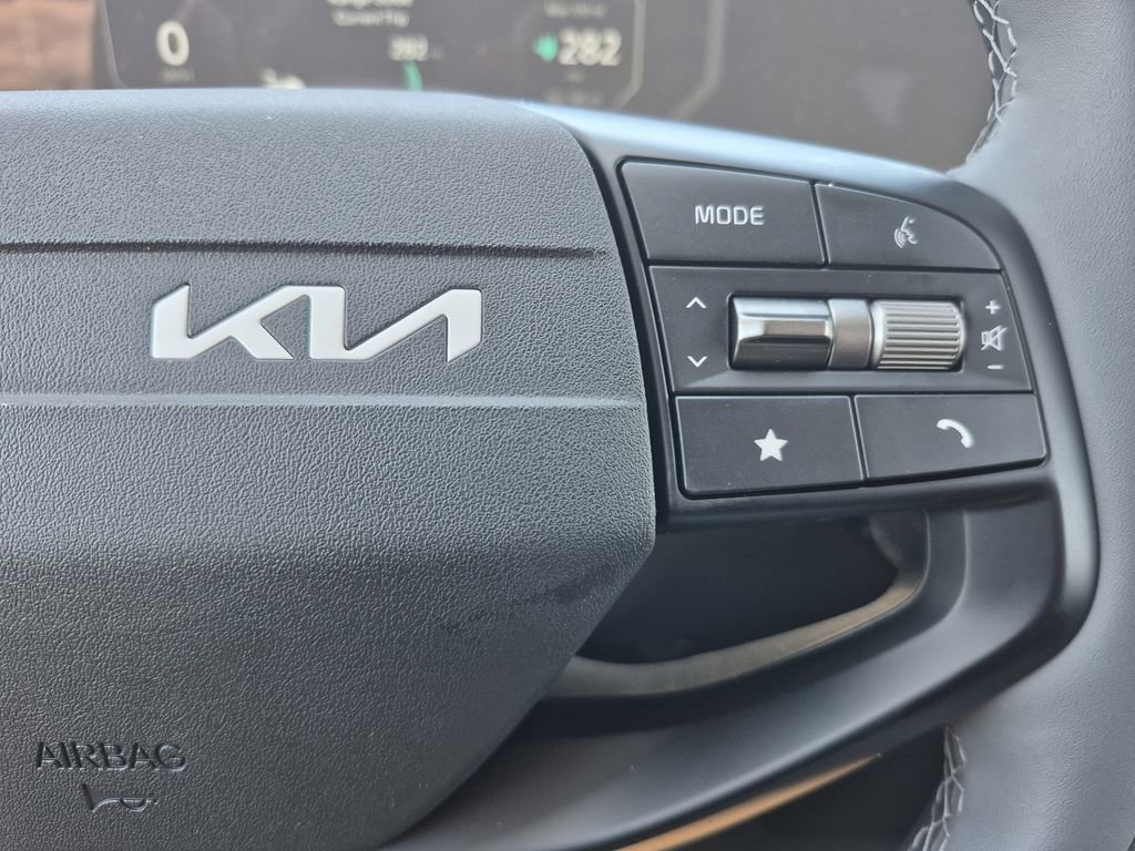 New 2025 Kia EV6 Wind AWD/4WD image 19