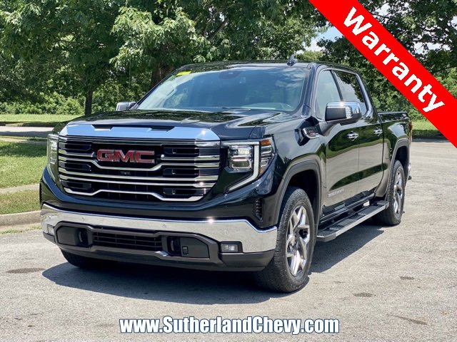Used 2022 GMC Sierra 1500 SLT w/ SLT Premium Plus Package image 3