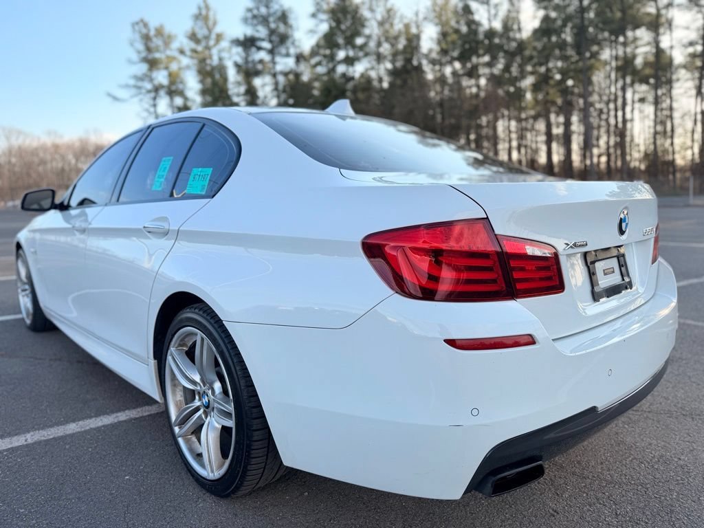 Used 2013 BMW 550i xDrive Sedan AWD/4WD image 3