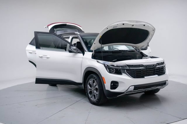 Used 2024 Kia Seltos S FWD image 16