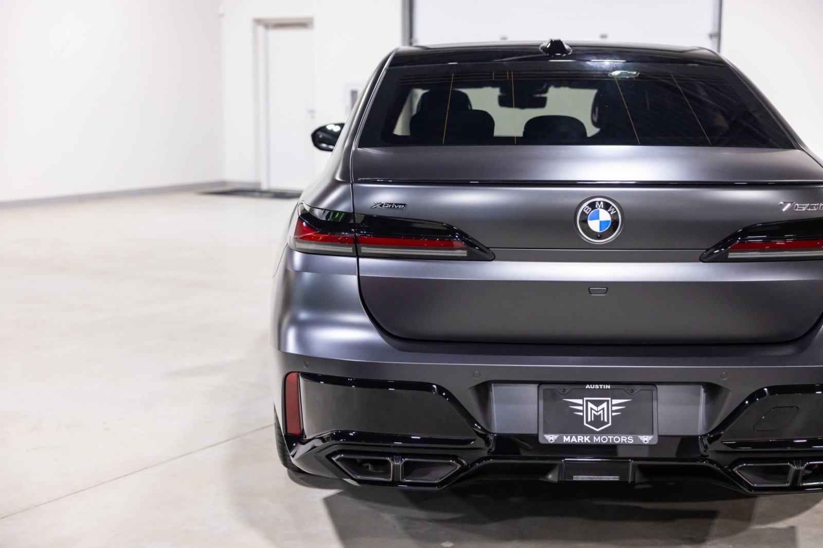 Used 2026 BMW 760i xDrive AWD/4WD image 14