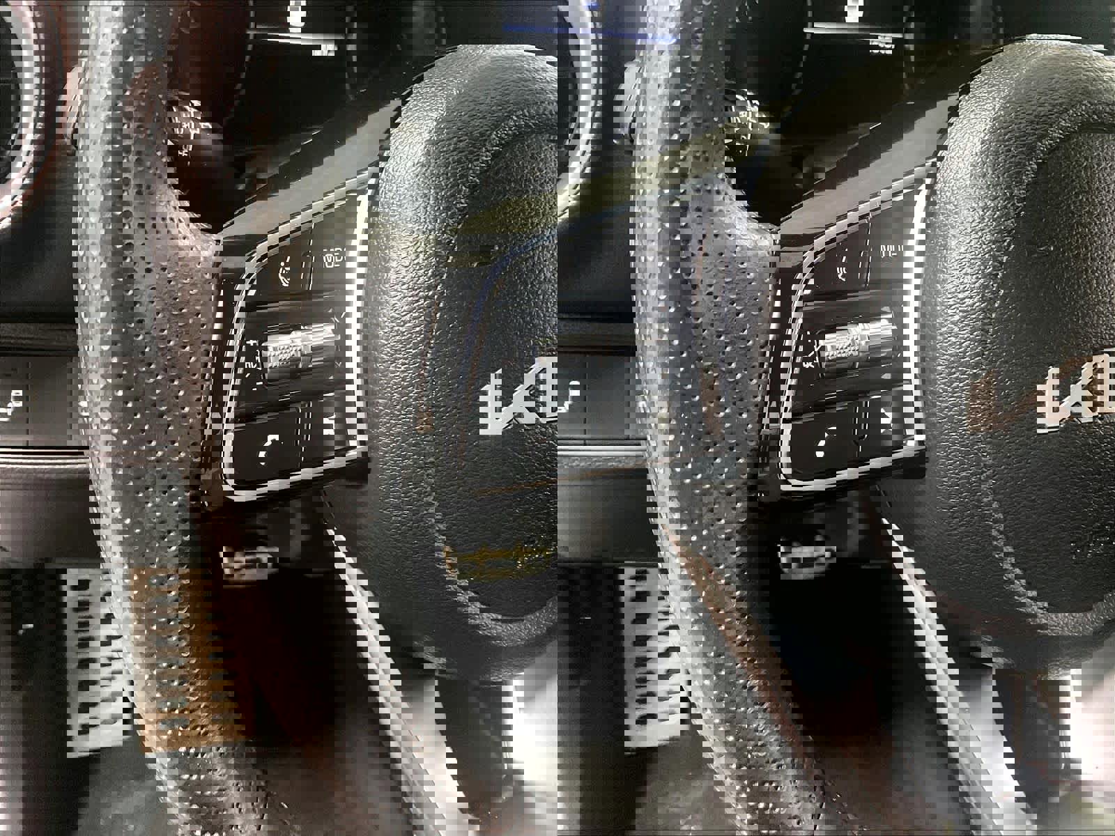 Used 2023 Kia Forte GT-Line w/ GT-Line Technology Package image 22