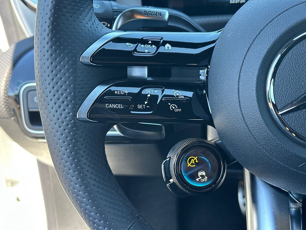 Certified 2025 Mercedes-Benz CLA 35 AMG 4MATIC image 26