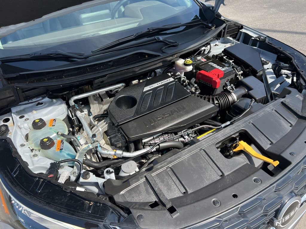 Used 2023 Nissan Rogue SL AWD/4WD image 12