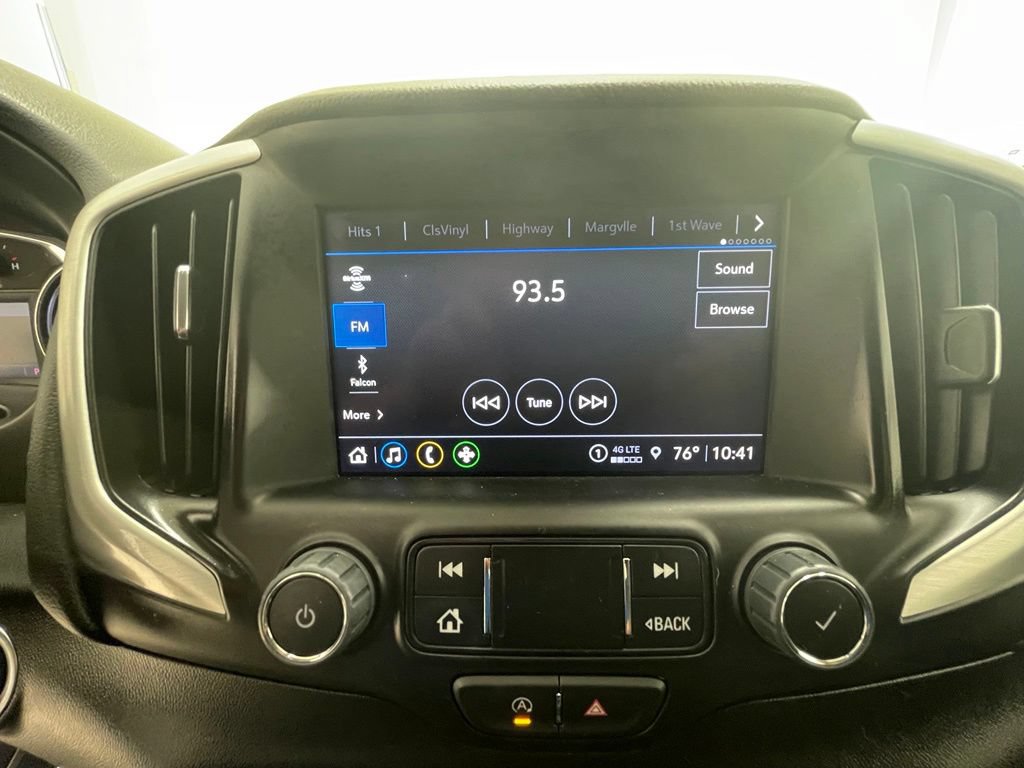 Used 2024 GMC Terrain SLT AWD/4WD image 28